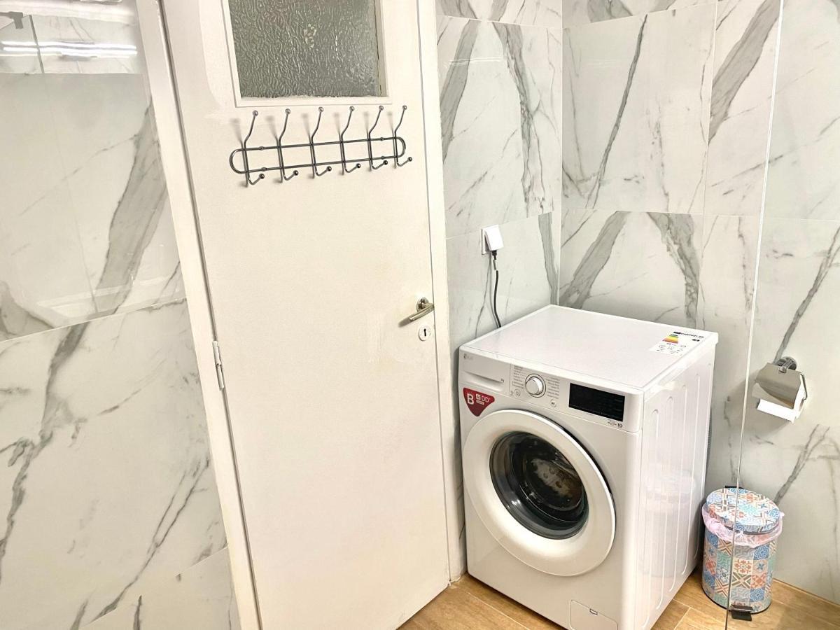Quiet Near Subway And Acropolis 2 Bedrooms Apt Афины Экстерьер фото
