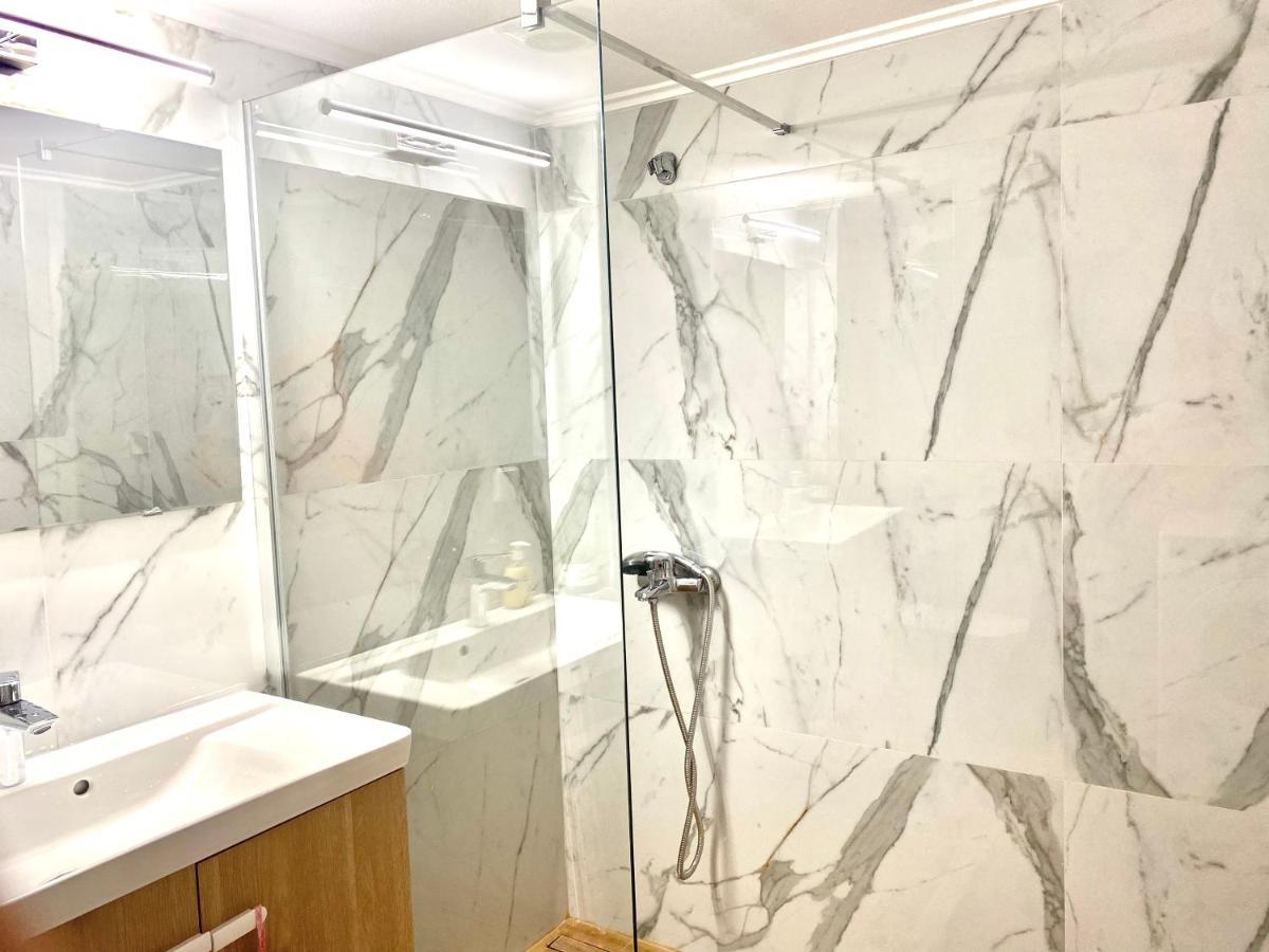 Quiet Near Subway And Acropolis 2 Bedrooms Apt Афины Экстерьер фото